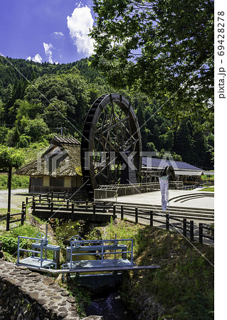日本一の親子孫水車 岡山県新見市 日本一の親子孫水車 岡山県新見市 69428278