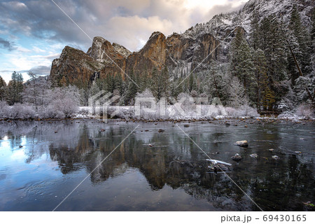 Valley View in the morning, Yosemite National Park 69430165