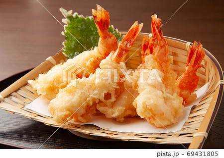 海老の天ぷら 海老の天ぷら 69431805