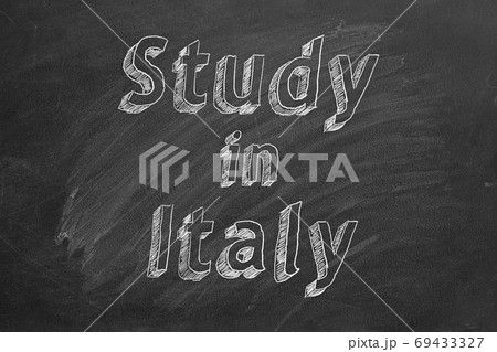 Study in Italy 69433327