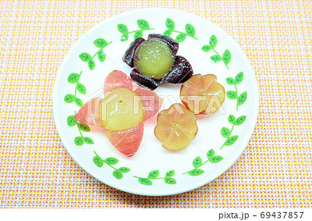 ぶどうの飾り包丁 69437857