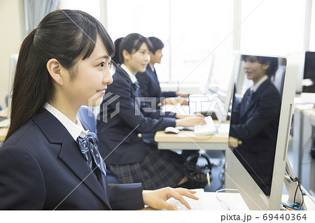 パソコンの授業 パソコンの授業 69440364