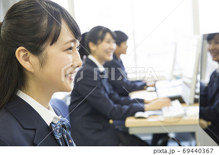 パソコンの授業 69440367