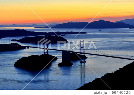 来島海峡大橋の夜景 来島海峡大橋の夜景 69440520