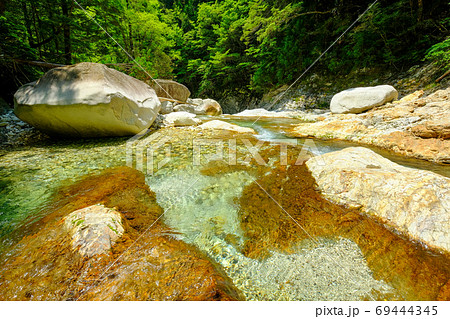 前鬼川の夏(奈良県吉野郡下北山村) 前鬼川の夏(奈良県吉野郡下北山村) 69444345