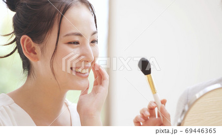 メイクアップアドバイス　イメージ 69446365