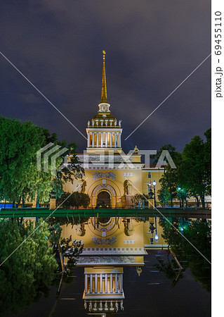 Admiralty building - St. Petersburg Russia Admiralty building - St. Petersburg Russia 69455110