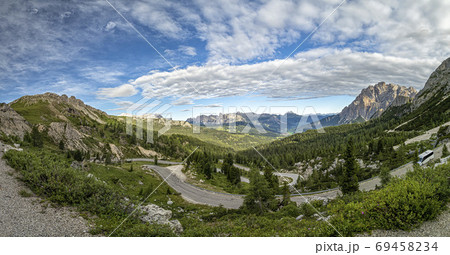 gardena pass dolomites landscape gardena pass dolomites landscape 69458234
