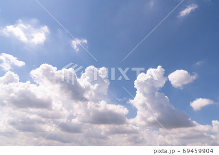 White cloud and blue sky background 69459904