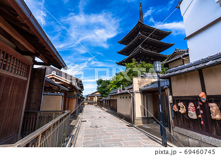 《京都府》八坂の塔・参道 《京都府》八坂の塔・参道 69460745
