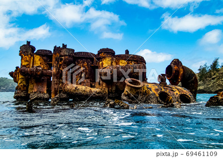 小笠原 父島の座礁船 濱江丸 小笠原 父島の座礁船 濱江丸 69461109