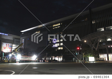 早朝のJR博多駅(博多口) 早朝のJR博多駅(博多口) 69461364