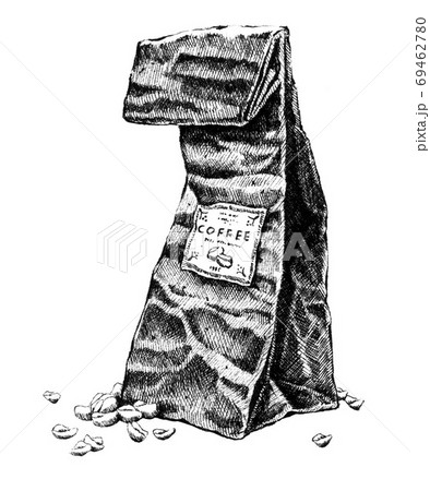 Paper bag with coffee beans. Hand-drawn black and white illustra Paper bag with coffee beans. Hand-drawn black and white illustra 69462780