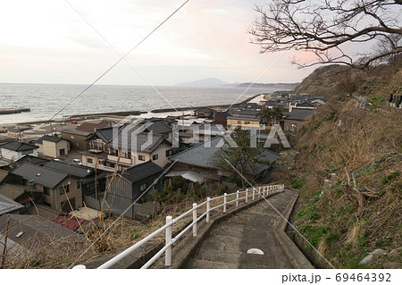 出雲崎の漁村 69464392