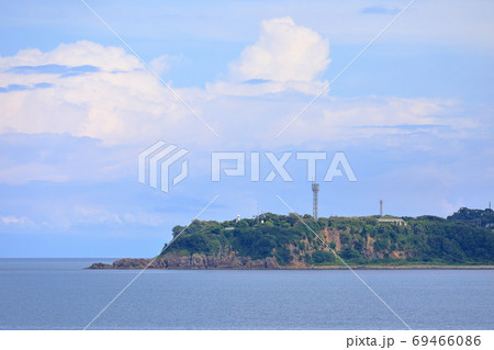 フェリーから見た佐渡ヶ島、姫崎付近 フェリーから見た佐渡ヶ島、姫崎付近 69466086