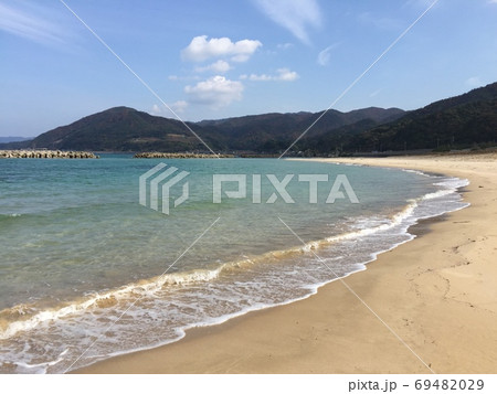 日本海のきれいな海岸の風景 日本海のきれいな海岸の風景 69482029