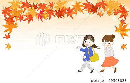 秋に紅葉狩りを楽しむ女性2人のイラスト素材