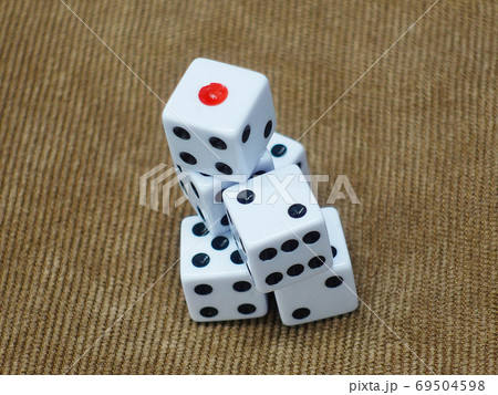 サイコロ(並べバージョン) 69504598