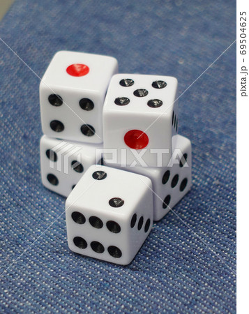 サイコロ(並べバージョン) サイコロ(並べバージョン) 69504625