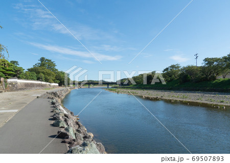 川 川 69507893