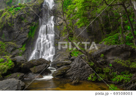 Khlong Lan Waterfall, the beautiful waterfall in deep forest at Khlong Lan National Park ,Kamphaeng Phet, Thailand 69508003