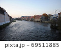 ドイツ・バンベルク・レグニッツ川を見下ろす風景（晩秋） 69511885