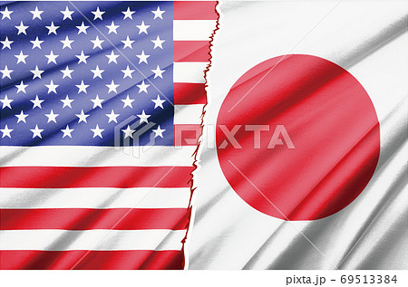 国家間対立競争対戦紛争戦争のイメージの2つの国旗のリアルイラスト アメリカと日本のイラスト素材
