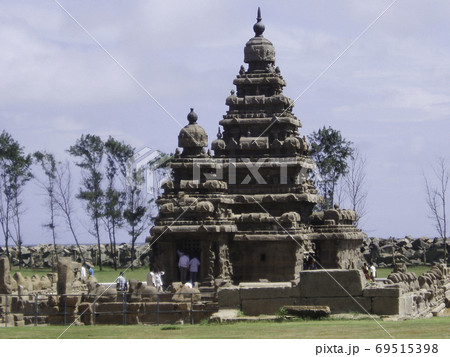 南インド　マハーバリプラムの海岸寺院 69515398