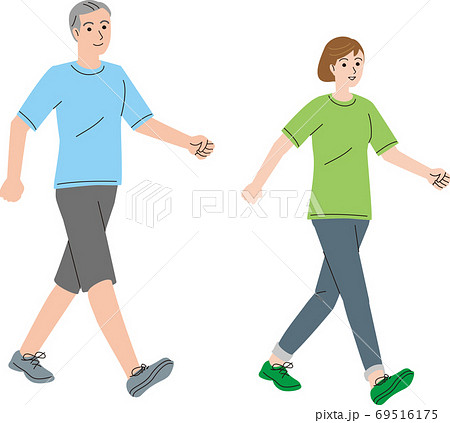 ウオーキングするシニア夫婦 ウオーキングするシニア夫婦 69516175