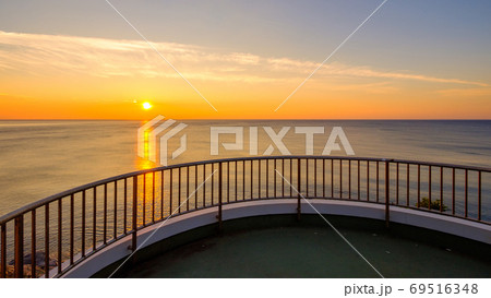 御野立公園の夕景（新潟県柏崎市） 69516348