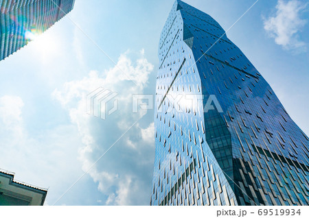 都会のビル 69519934