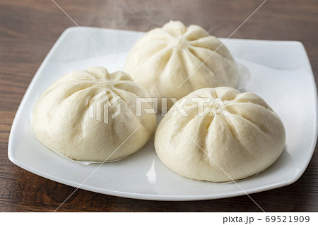肉まん 豚まん 肉まん 豚まん 69521909