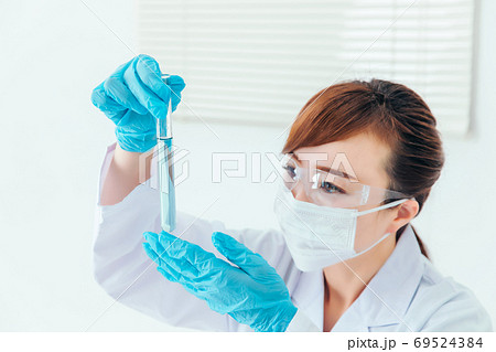 研究・科学者イメージ 研究・科学者イメージ 69524384