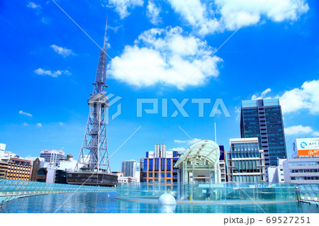 名古屋市、水の宇宙船から見たテレビ塔の風景 名古屋市、水の宇宙船から見たテレビ塔の風景 69527251