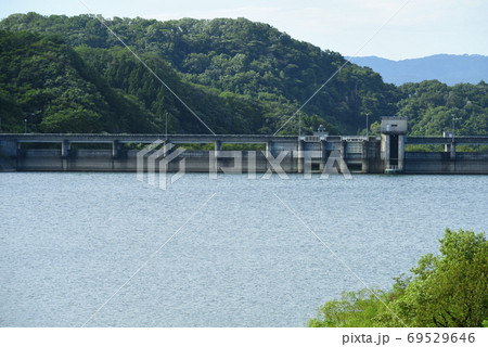 七ツ森湖と南川ダムの常用洪水吐 七ツ森湖と南川ダムの常用洪水吐 69529646