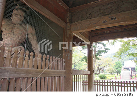 称名寺仁王門の仁王像（吽形）【横浜市金沢区】 69535398
