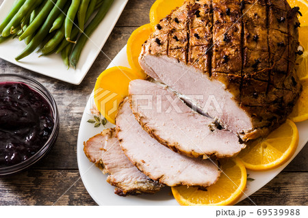 Tradicional homemade honey Glazed Ham for holidays	 69539988