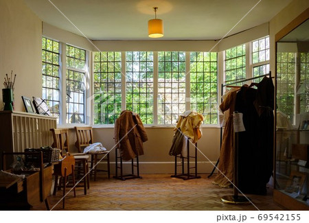 Interior of 16th century antique Avebury Manor in Avebury England Interior of 16th century antique Avebury Manor in Avebury England 69542155