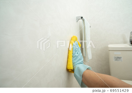 夫のトイレ壁紙クリーニング 夫のトイレ壁紙クリーニング 69551429