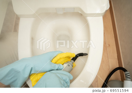 スチームクリーナーでトイレクリーニング スチームクリーナーでトイレクリーニング 69551594
