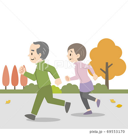 屋外でジョギングをする老夫婦 69553170