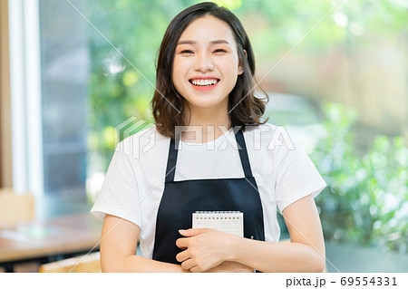 Woman. waitress 69554331