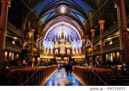 ノートルダム大聖堂 カナダ モントリオールの写真素材