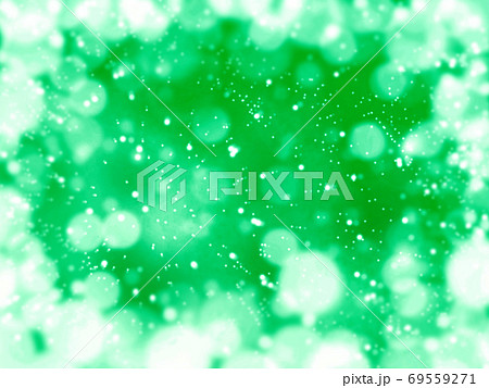 雪がキラキラ輝き降る背景イラスト 緑 雪がキラキラ輝き降る背景イラスト 緑 69559271