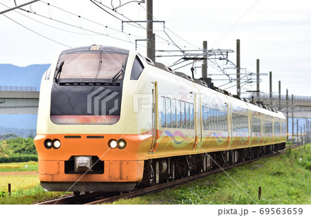 羽越本線 岩船町-村上 JR東日本 E653系1000番台(新潟) いなほ 羽越本線 岩船町-村上 JR東日本 E653系1000番台(新潟) いなほ 69563659