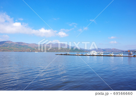 山中湖のスワンボートの写真素材