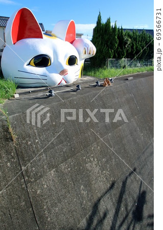 常滑市の見守り猫(招き猫)とこにゃん Huge Maneki Neko in Tokoname 常滑市の見守り猫(招き猫)とこにゃん Huge Maneki Neko in Tokoname 69566731