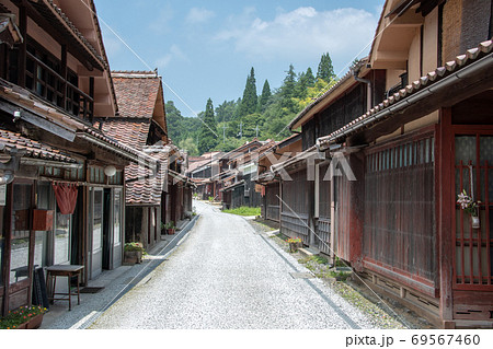 日本遺産ジャパンレッド吹屋の古い町並み 69567460