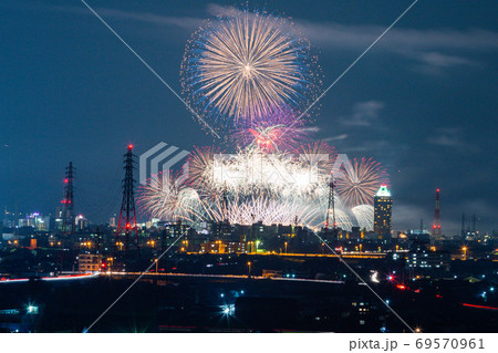 今治 おんまく花火大会の写真素材