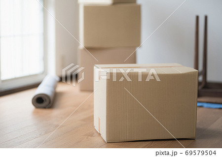 引越風景_無人 69579504